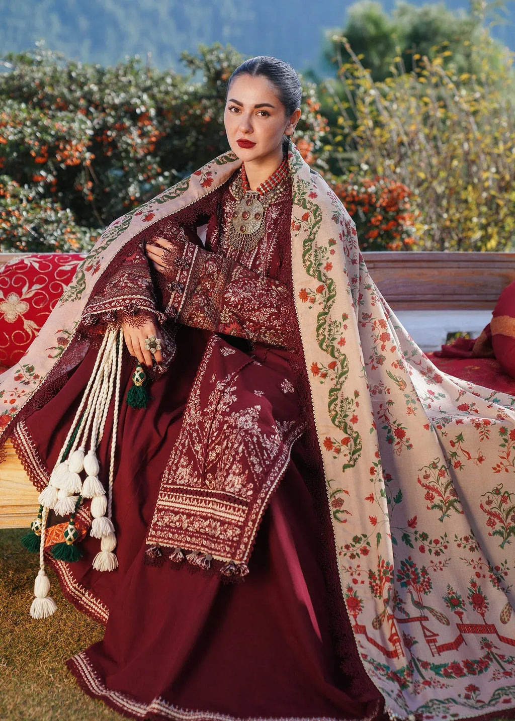 HUSSAIN REHAR DHANAK UNSTITCHED EMB 3PC