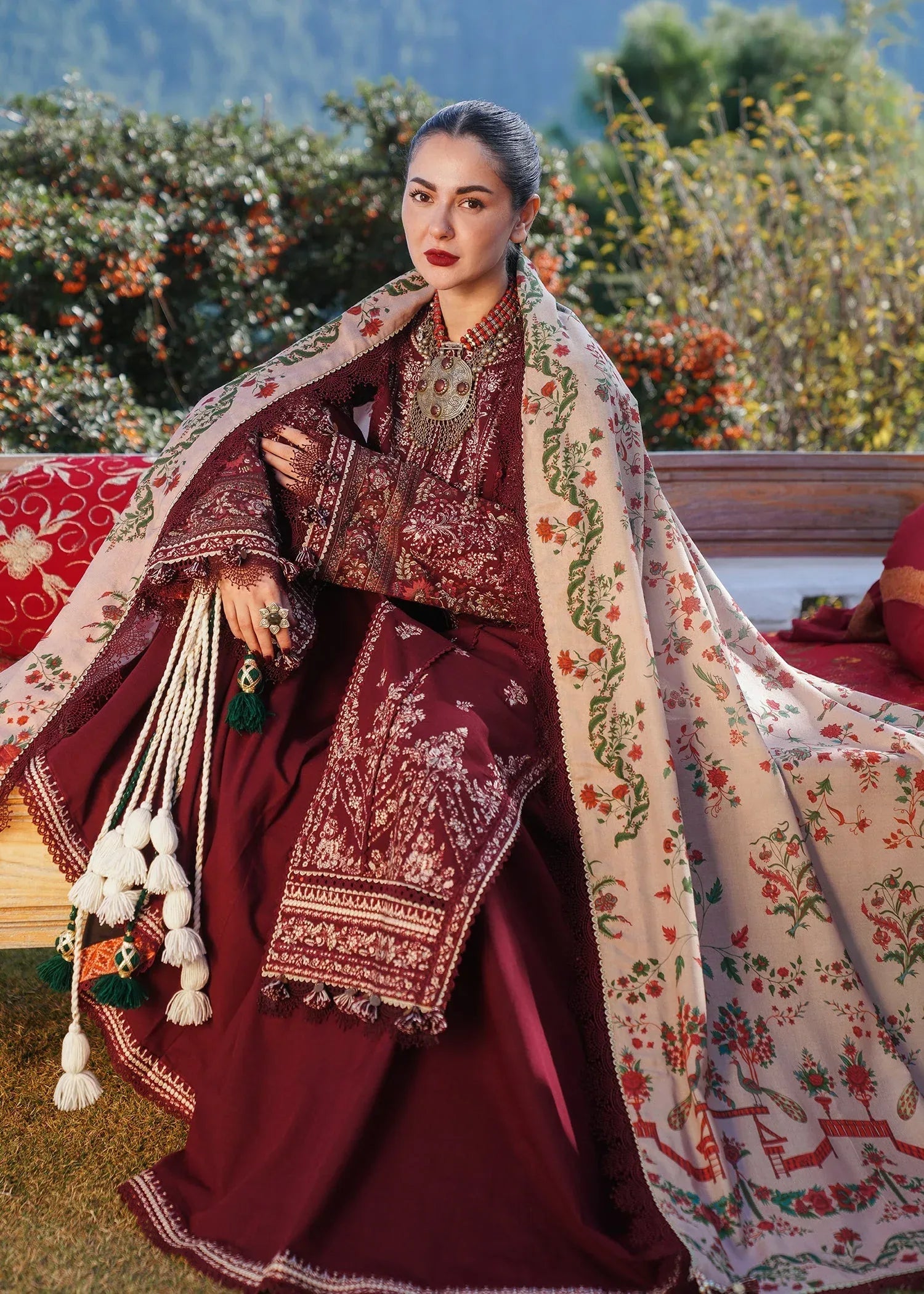 HUSSAIN REHAR DHANAK UNSTITCHED EMB 3PC