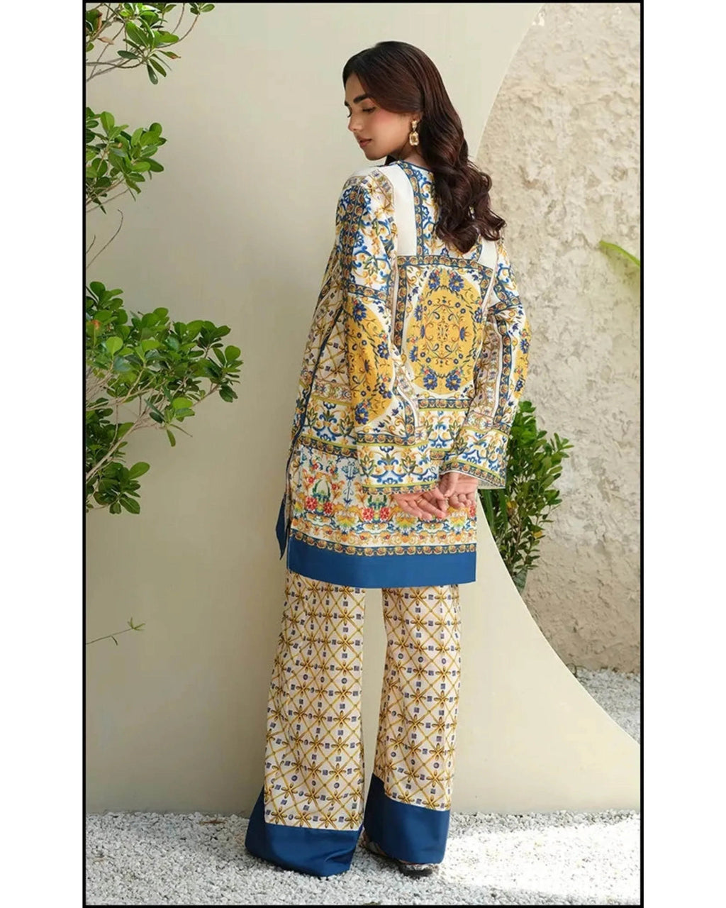 AZMIN LAWN PREMIUM UNSTITCHED PRINTED 2PC