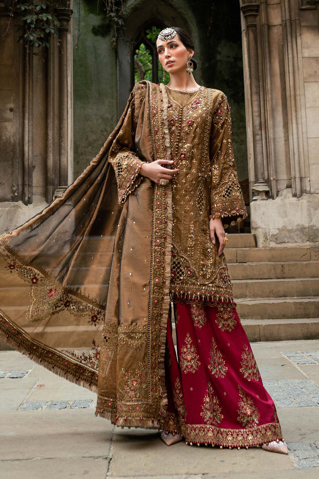SOIRÉE RAW SILK UNSTITCHED EMB D-4 SUIT