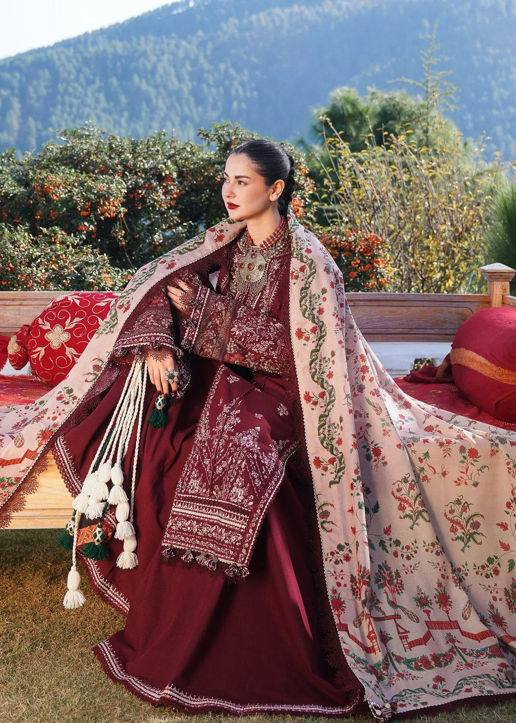 HUSSAIN REHAR DHANAK UNSTITCHED EMB 3PC