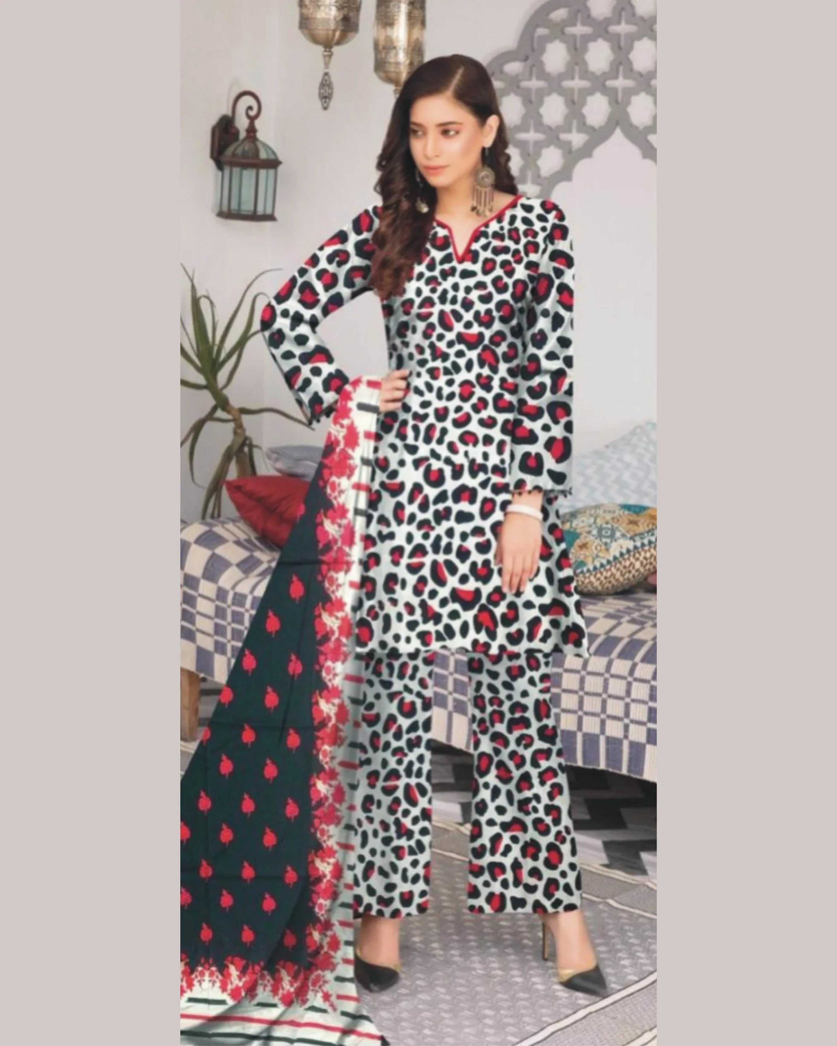 CHARIZMA LAWN PRINTED UNSTICH 3PC