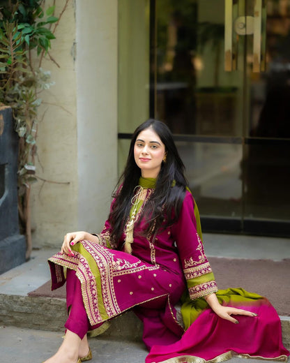 OMAL | LINEN UNSTITCHED EMB 3PC | CHIFFON TYE & DYE DUPPATA